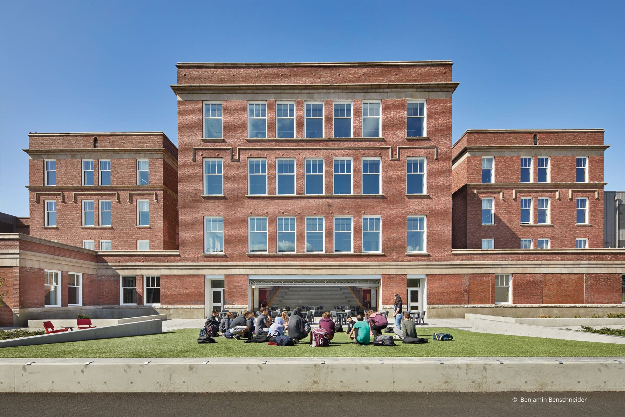 AN701 - Exterior of school with Ultra Series windows