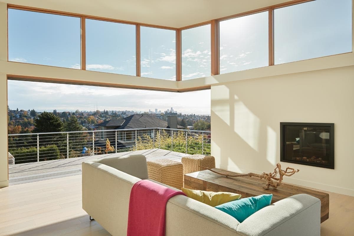 VistaLuxe WD LINE direct sets in rectangular and trapezoidal shapes, Vertical Grain Fir interior wood