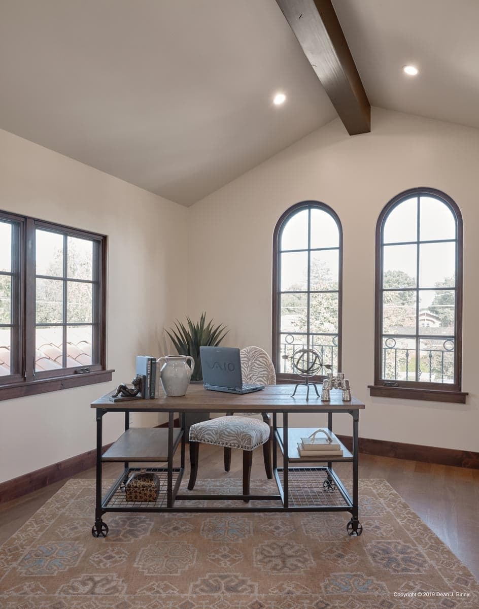 Ultra Series radius crank-out casements